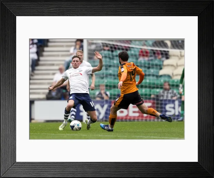 Framed Print : SkyBet Championship Clash: Preston North End vs. Wolves (September 26, 2015)
