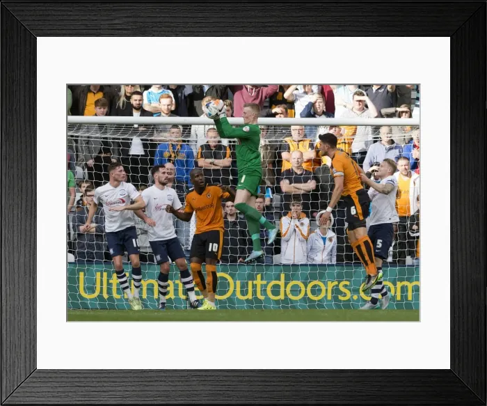 Framed Print : SkyBet Championship Showdown: Preston North End vs. Wolves (September 26, 2015)