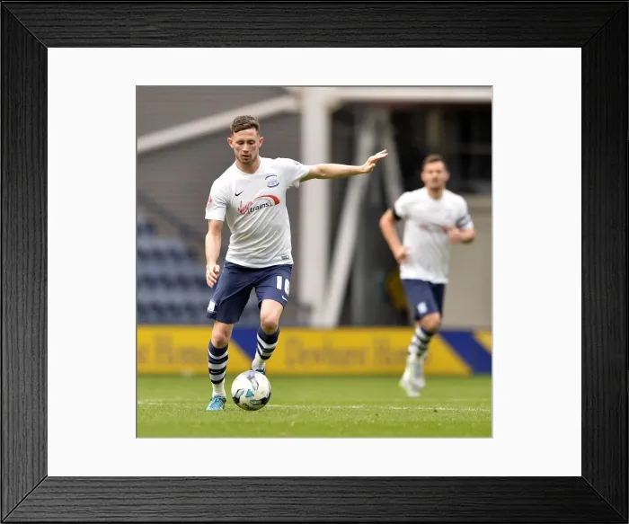 Framed Print : SkyBet Championship Clash: Preston North End vs Cardiff City (October 17, 2015)