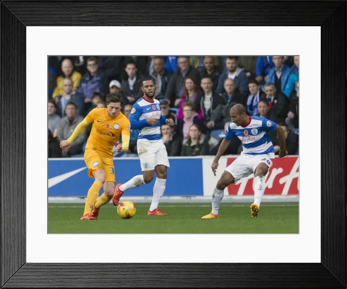 Framed Print : Queens Park Rangers v PNE, Saturday 7th November 2015, SkyBet Championship