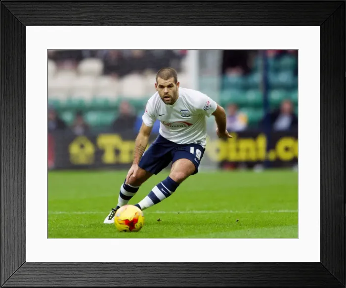 Framed Print : SkyBet Championship Clash: Preston North End vs Hull City (December 28, 2015)