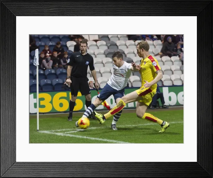 Framed Print : SkyBet Championship Clash: Preston North End vs Hull City (December 28, 2015)
