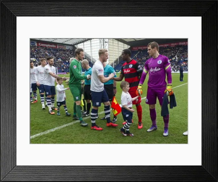 Framed Print : SkyBet Championship Clash: Preston North End vs QPR, March 19, 2016 (Preston North End 2015 / 16 Season)