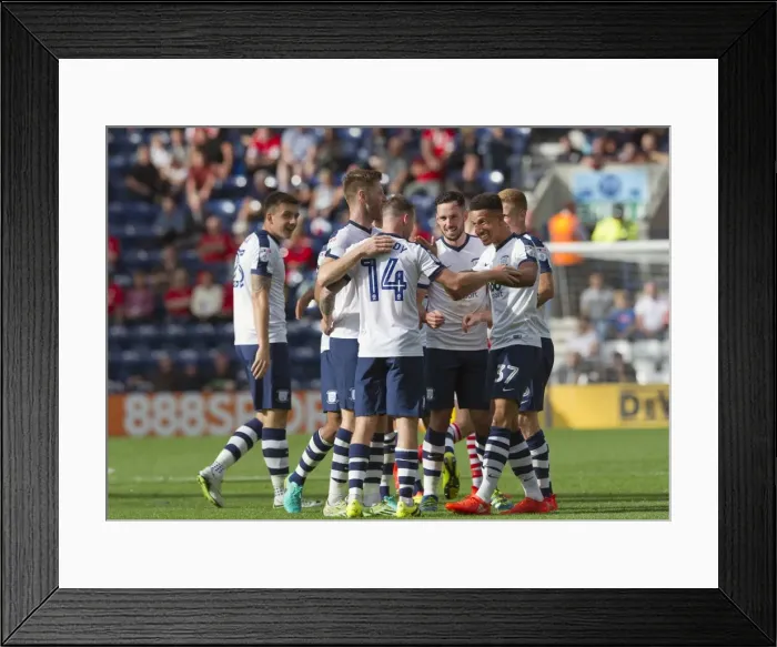 Framed Print : September Showdown: Preston North End vs Barnsley (2016 / 17) Framed Print : September Showdown: Preston North End vs Barnsley (2016 / 17)