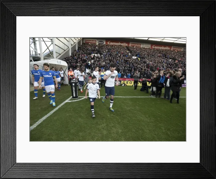 Framed Print : Preston North End vs Leeds United: SkyBet Championship Clash at Deepdale (December 26, 2016) Framed Print : Preston North End vs Leeds United: SkyBet Championship Clash at Deepdale (December 26, 2016)