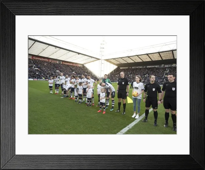 Framed Print : Preston North End vs. Leeds United: SkyBet Championship Clash at Deepdale (December 26, 2016) Framed Print : Preston North End vs. Leeds United: SkyBet Championship Clash at Deepdale (December 26, 2016)