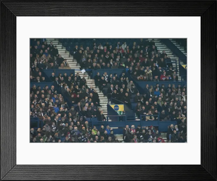 Framed Print : Preston North End vs Arsenal: FA Cup Third Round Clash at Deepdale (7th January 2017) Framed Print : Preston North End vs Arsenal: FA Cup Third Round Clash at Deepdale (7th January 2017)