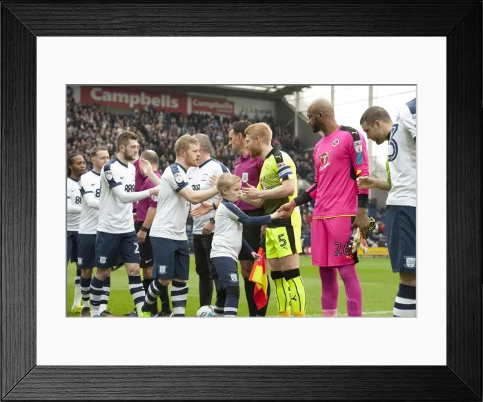 Framed Print : Preston North End vs. Reading: Championship Showdown at Deepdale (March 11, 2017)