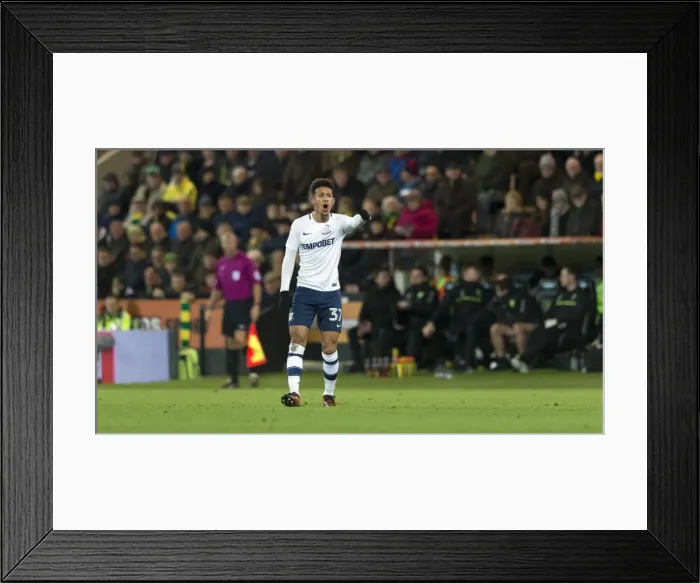 Framed Print : Battle of the Championship: Preston North End's Triumph over Norwich City (November 2017) Framed Print : Battle of the Championship: Preston North End's Triumph over Norwich City (November 2017)