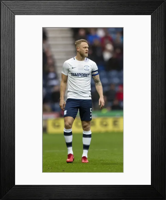 Framed Print : Battle of the Football League: Preston North End vs Sheffield United (16th December 2017) Framed Print : Battle of the Football League: Preston North End vs Sheffield United (16th December 2017)