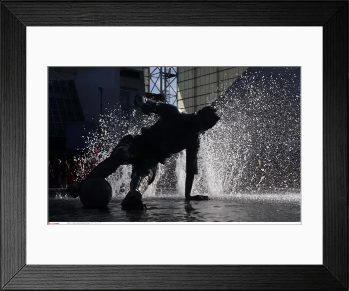 : The Splash: Preston North End's Unique Team Tradition : The Splash: Preston North End's Unique Team Tradition
