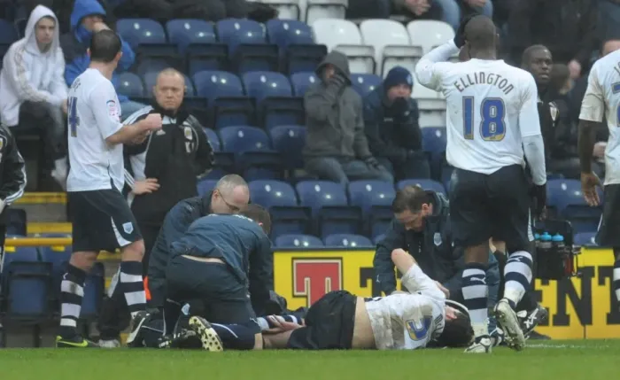 Framed Print : Conor McLaughlin's Devastating Broken Leg vs. Bristol City: Preston North End Football Club, Football League Championship Framed Print : Conor McLaughlin's Devastating Broken Leg vs. Bristol City: Preston North End Football Club, Football League Championship