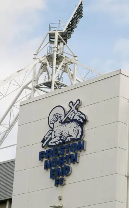  : Deepdale 9