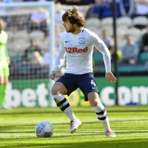 Ben Pearson in Action: PNE vs Sheffield United, SkyBet Championship, 6th April 2019 (Deepdale) Ben Pearson in Action: PNE vs Sheffield United, SkyBet Championship, 6th April 2019 (Deepdale)