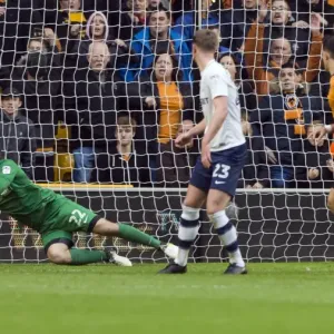 Championship Showdown: Wolverhampton Wanderers vs. Preston North End (14.10.2017)