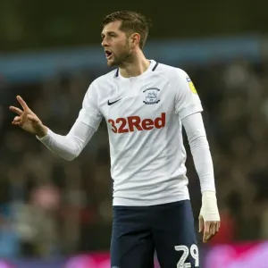 DK - Aston Villa v PNE, Tom Barkhuizen, Home Kit (2)