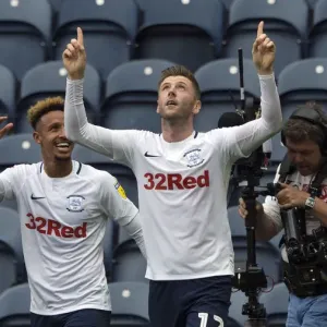 DK, PNE v Stoke City Paul Gallagher and Callum Robinson Goal Celebration Home Kit (2)