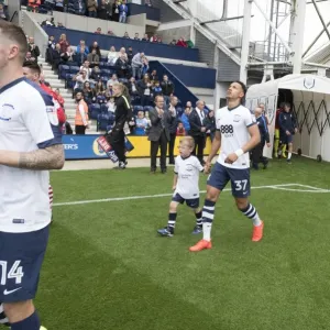 Mascot Clash: Preston North End vs Barnsley, September 10th, 2016 Mascot Clash: Preston North End vs Barnsley, September 10th, 2016