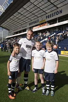 Battle of the Mascots: Preston North End vs Fulham, August 13, 2016/17