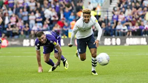32 Red Prints: Callum Robinson Chasing The Ball