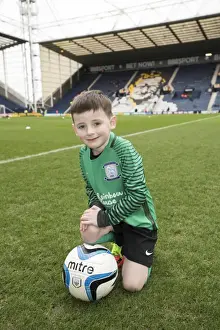 Queens Park Rangers, Saturday 25th February 2017 Prints: Mascots Face-Off: Preston North End vs Queens Park Rangers in SkyBet Championship (February 25)