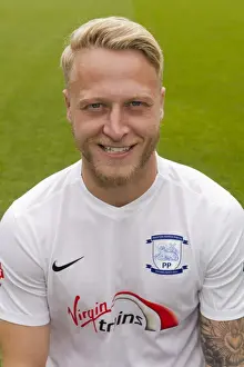 Preston North End: United in Team Spirit (2015/16) - Official Team Photocall