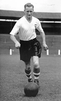 sir tom finney shows off skills